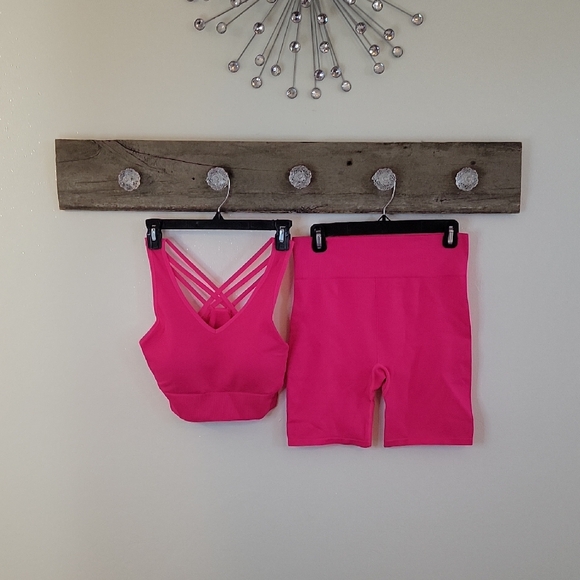 New Balance Pants - NWOT New Balance Vibrant Pink Workout Set SZ XL